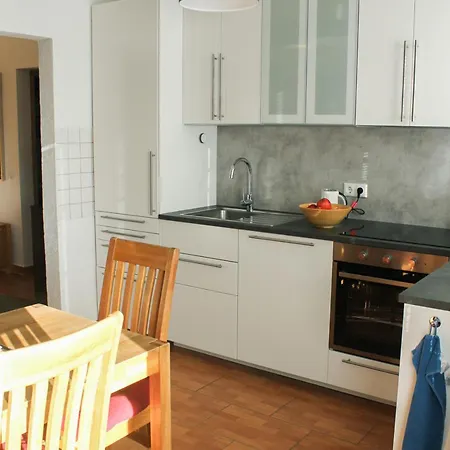 Groemitz, Stiegkamp 3, Whg 2 - Grosse Mit Balkon, 2 Sz, Naehe Yachthafen Und Strand, Inkl Wlan *