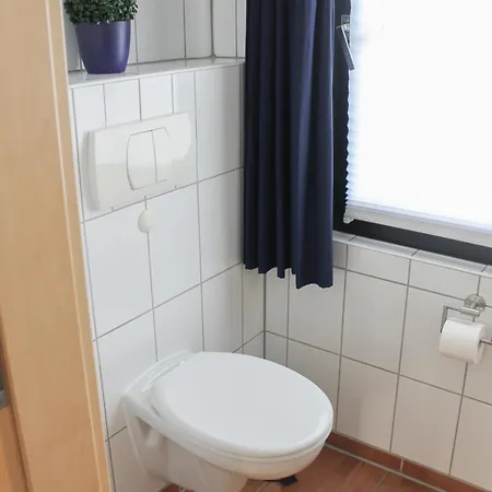Apartamento Groemitz, Stiegkamp 3, Whg 2 - Grosse Mit Balkon, 2 Sz, Naehe Yachthafen Und Strand, Inkl Wlan Grömitz