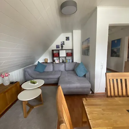 Groemitz, Stiegkamp 3, Whg 2 - Grosse Mit Balkon, 2 Sz, Naehe Yachthafen Und Strand, Inkl Wlan Grömitz