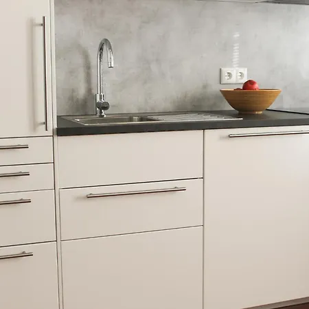 Apartamento Groemitz, Stiegkamp 3, Whg 2 - Grosse Mit Balkon, 2 Sz, Naehe Yachthafen Und Strand, Inkl Wlan *