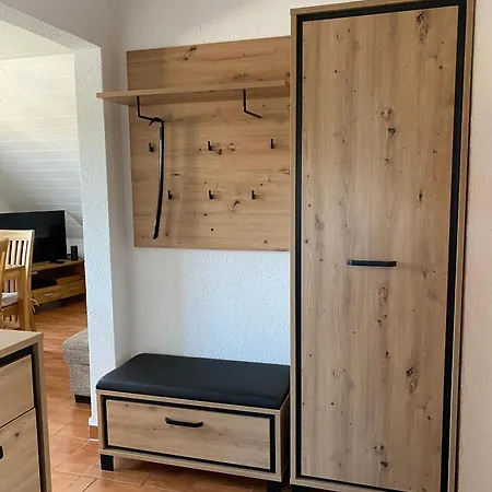 Groemitz, Stiegkamp 3, Whg 2 - Grosse Mit Balkon, 2 Sz, Naehe Yachthafen Und Strand, Inkl Wlan Apartamento *